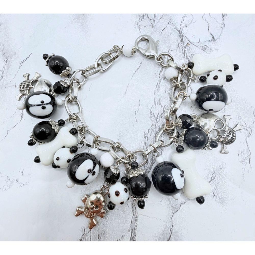 Chunky Glass Bead Dog Bone Skull Charm Bracelet Black White Silver Tone 7-8.25"